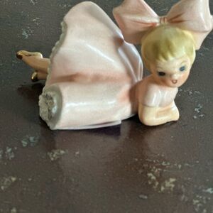 Vintage Inarco Ceramic Pink Bow Girl Figurine with Pink Dress
